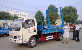 環(huán)衛(wèi)垃圾車圖片
