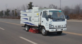 國五五十鈴5噸掃路車圖片